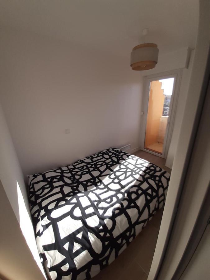 Appartement 2 Pieces Les Arcades - Draps Et Serviettes Non Fournis Leucate Eksteriør bilde